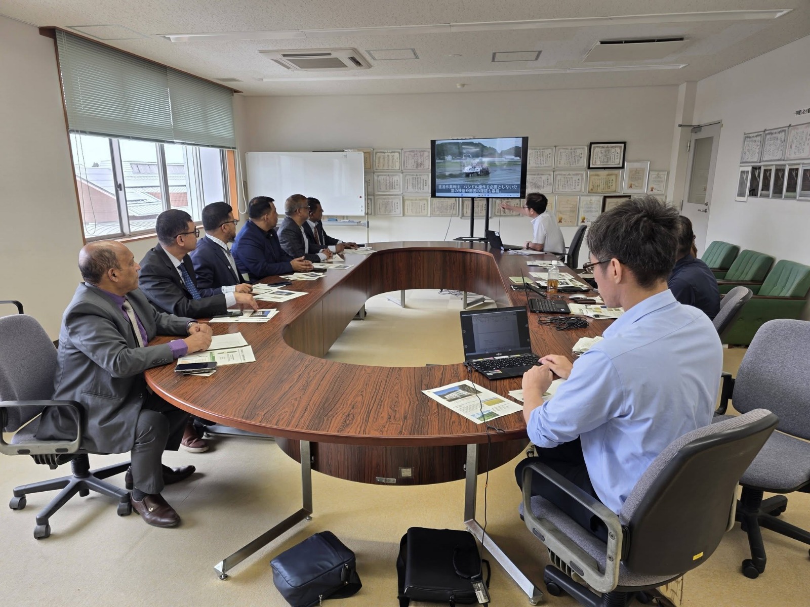 Global network 4